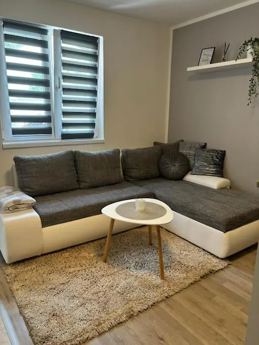 Appartement Apartman Indy Marčelji Kroatië